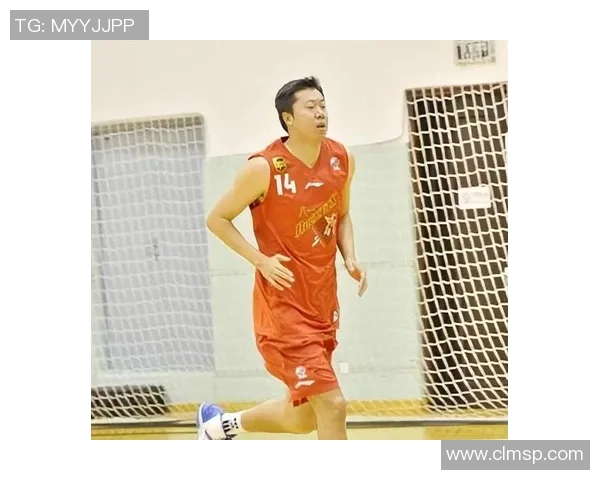 王治郅:中国篮球的传奇人物与时代符号的崛起与辉煌 王治郅:中国篮球的传奇人物与时代符号的崛起与辉煌