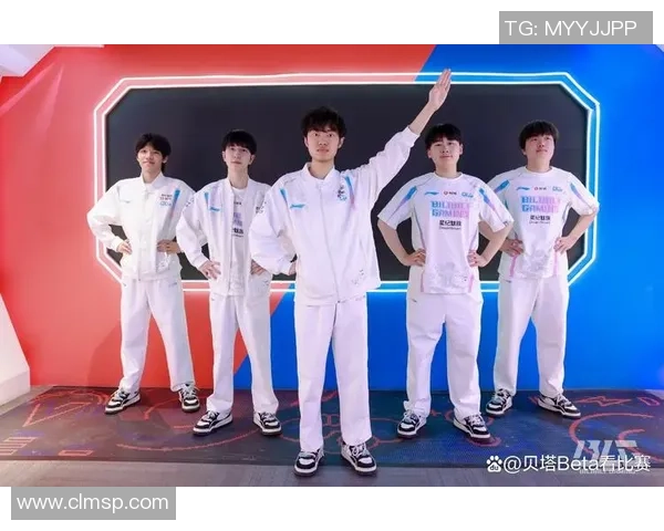 BLG与100T的巅峰对决谁将赢得LPL与LTA的荣耀之战